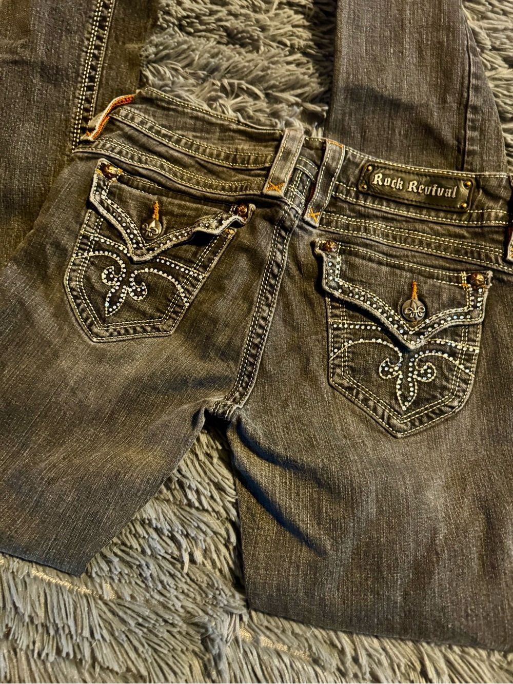 Rock Revival easy Boot Cut Jeans Embellished Jeans Waist 29 with 36 inseam Gwen
